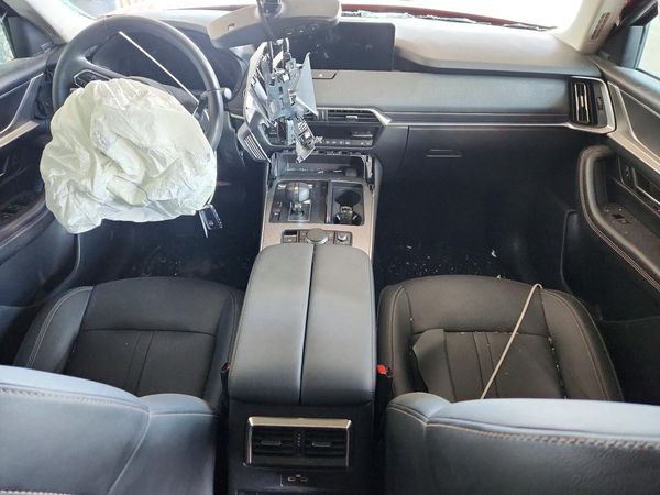 2024 MAZDA CX-90 — CKPT