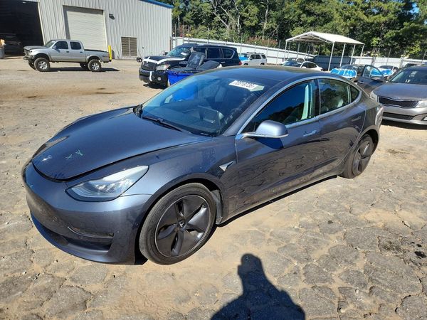 2018 TESLA MODEL 3 — Front 3/4