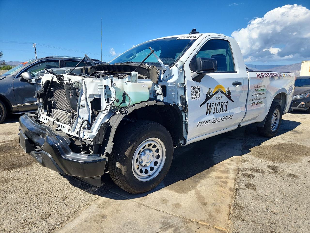 2025 CHEVROLET SILVERADO Work Truck — Front 3/4