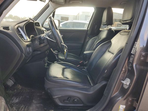 2018 JEEP RENEGADE Limited — DENT