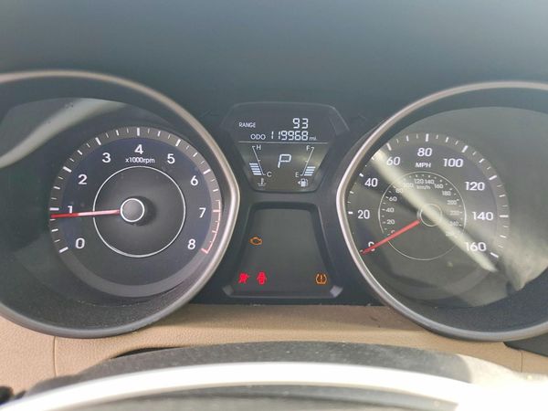 2013 HYUNDAI ELANTRA — ODOM