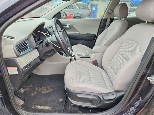 2018 KIA NIRO LX (PHEV) — DENT