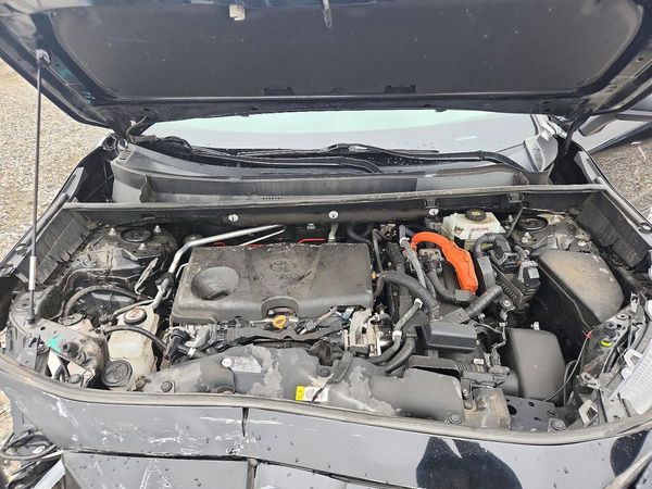 2021 TOYOTA RAV4 LE HV — Engine bay