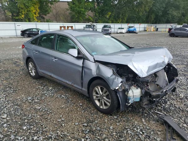 2016 HYUNDAI SONATA — Passenger 3/4