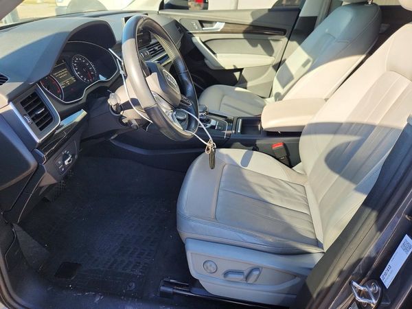 2018 AUDI Q5 quattro Premium Plus — DENT