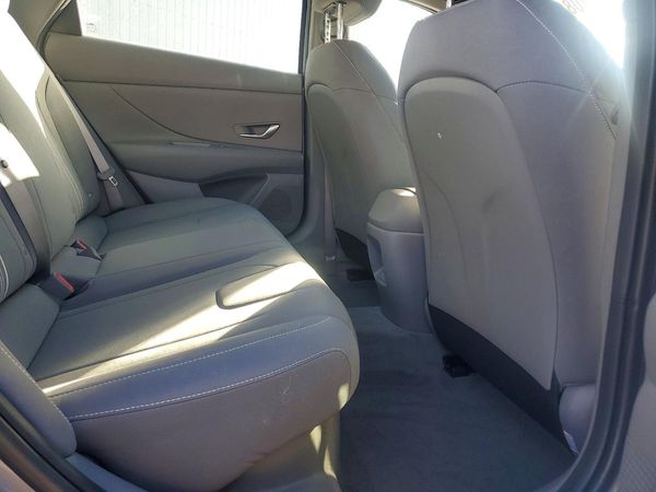 2025 HYUNDAI ELANTRA Blue, SEL Sport — PSRS