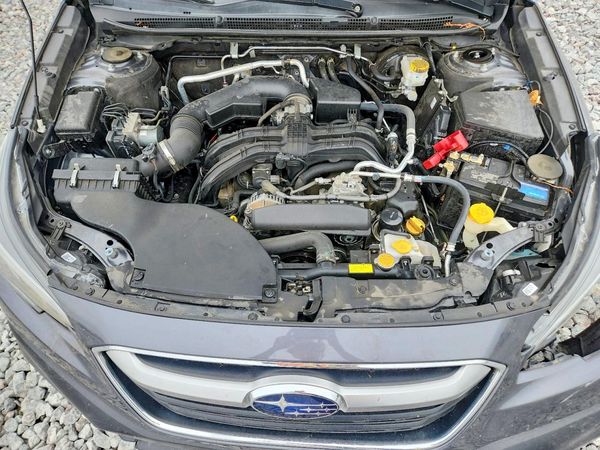 2021 SUBARU OUTBACK Premium+SMART — Engine bay