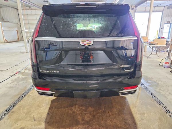 2022 CADILLAC ESCALADE Premium Luxury — DIRR