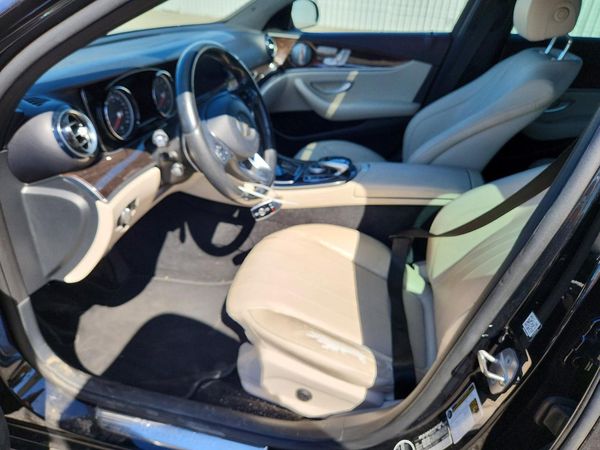 2017 MERCEDES-BENZ E — DENT