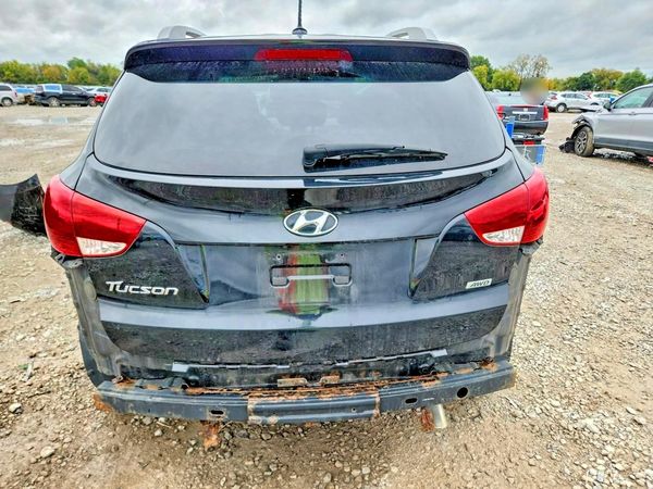 2014 HYUNDAI TUCSON GLS (Middle Level) — DIRR