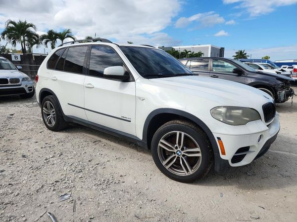 2012 BMW X5 — Passenger 3/4