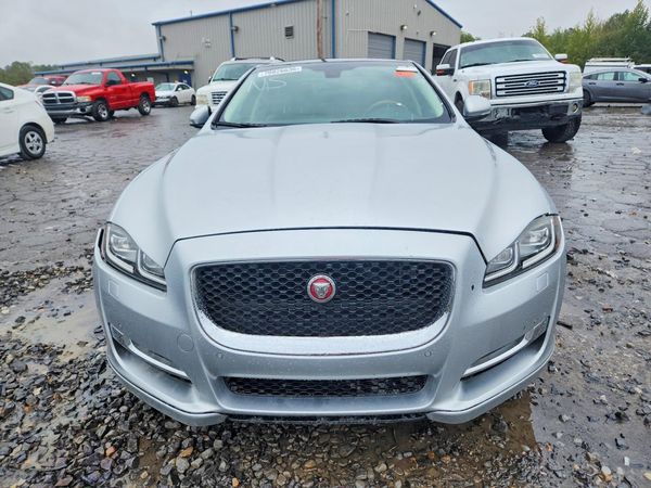 2017 JAGUAR XJ — DIRF