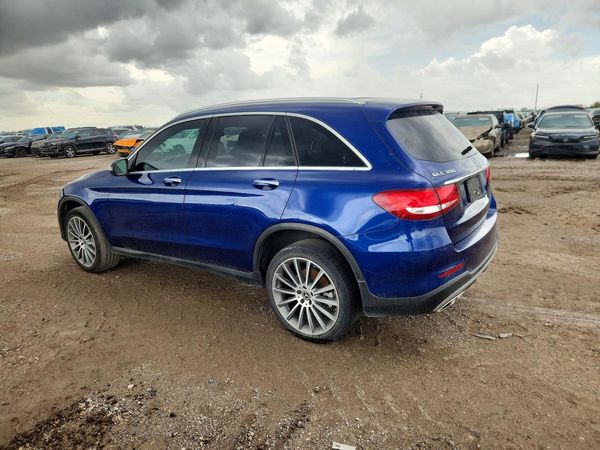 2019 MERCEDES-BENZ GLC-CLASS GLC300 — DSRA