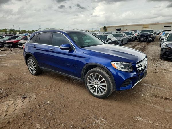 2019 MERCEDES-BENZ GLC-CLASS GLC300 — Passenger 3/4