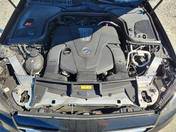 2019 MERCEDES-BENZ E E450-4M — Engine bay