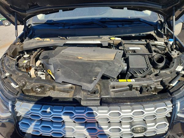 2020 LAND ROVER DISCOVERY SPORT Standard — Engine bay