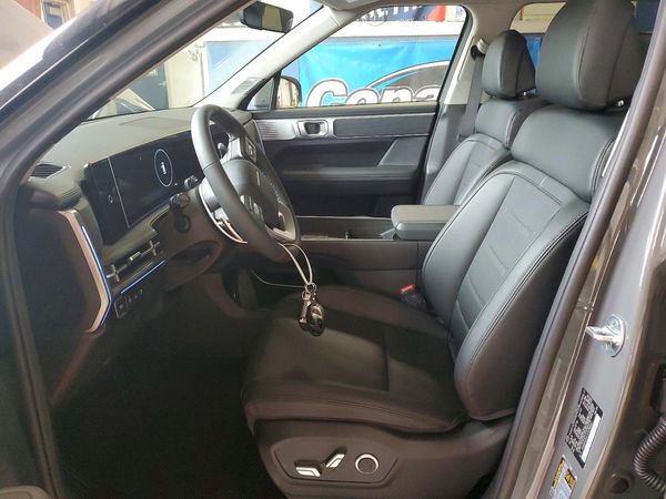 2026 HYUNDAI SANTA FE Limited — DENT