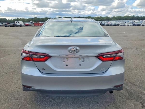 2024 TOYOTA CAMRY LE — DIRR