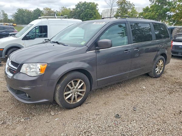 2019 DODGE CARAVAN SXT — Front 3/4