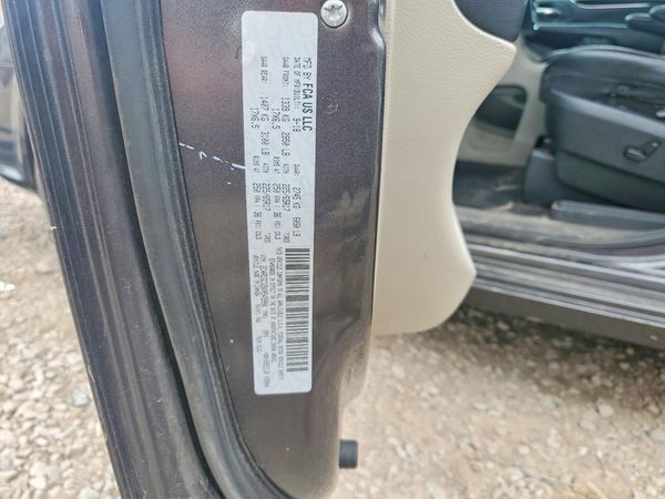 2019 DODGE CARAVAN SXT — VINS