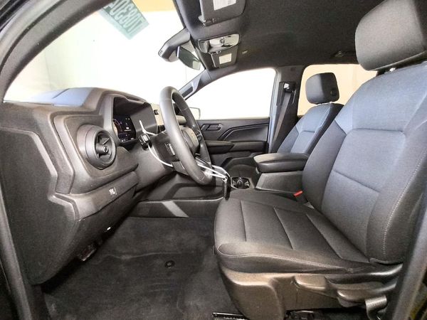 2025 CHEVROLET COLORADO Work Truck — DENT