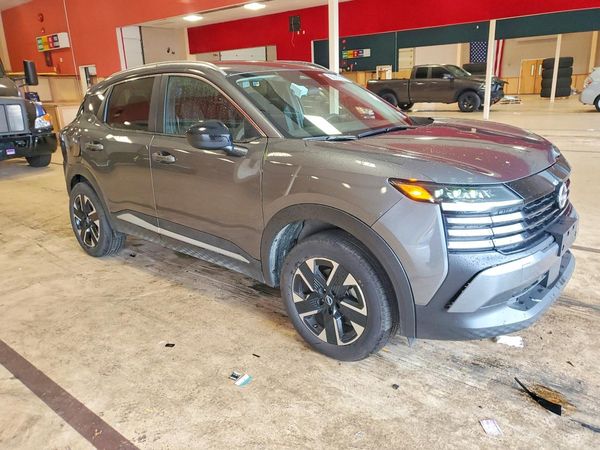 2026 NISSAN KICKS SV — Passenger 3/4