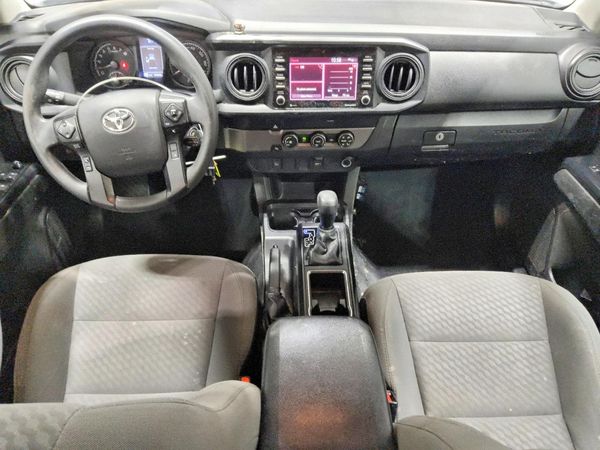 2022 TOYOTA TACOMA SR5 — CKPT