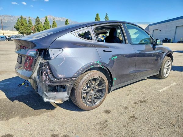2024 TESLA MODEL Y — PSRA