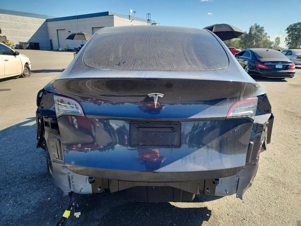 2024 TESLA MODEL Y — DIRR