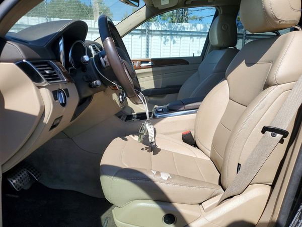 2013 MERCEDES-BENZ ML ML550 4-MATIC — DENT