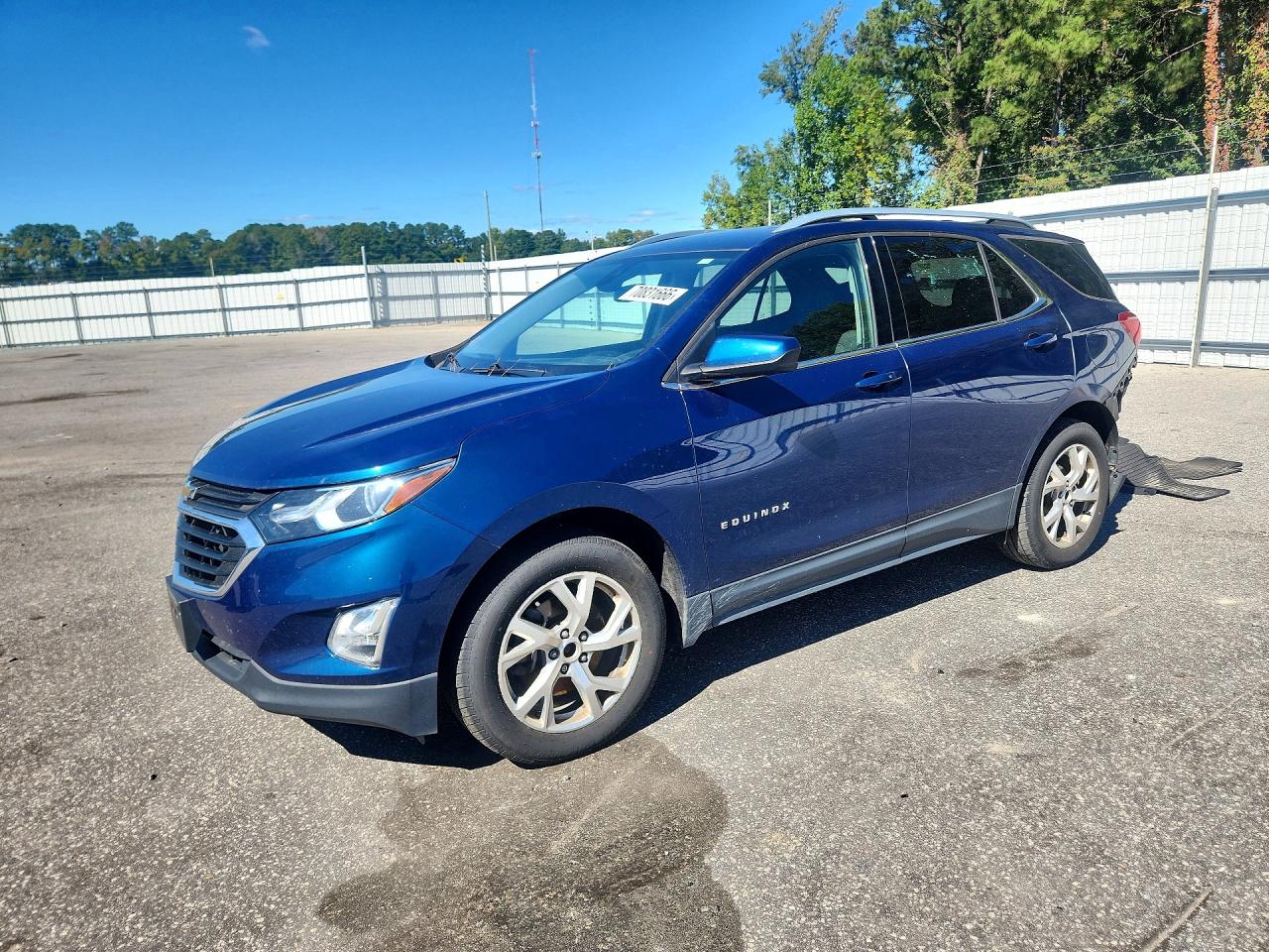 2020 CHEVROLET EQUINOX LT (2LT) — Front 3/4