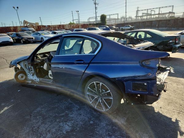 2022 BMW 5 SERIES — DSRA
