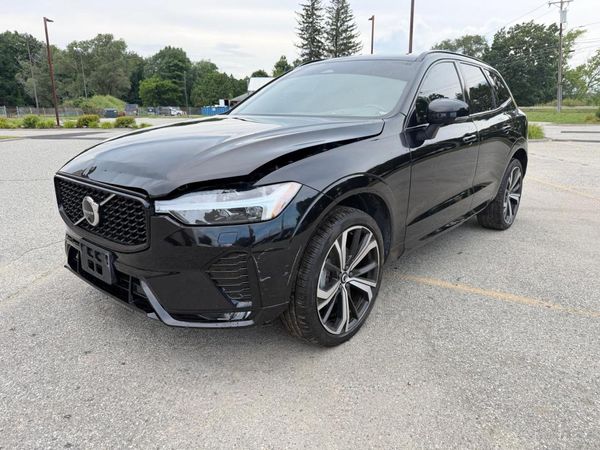 2024 VOLVO XC60