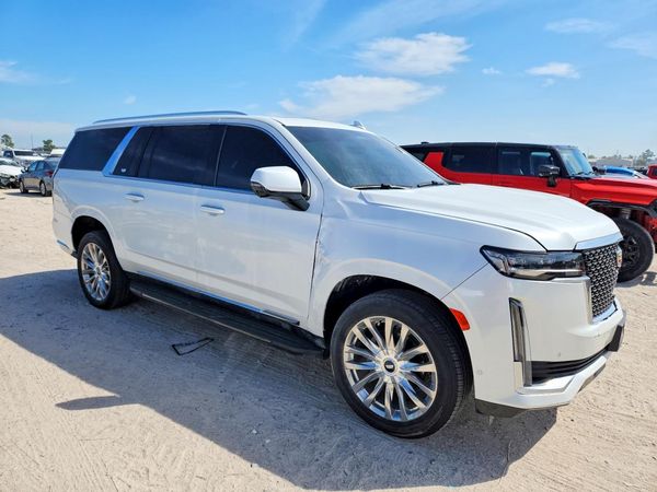 2024 CADILLAC ESCALADE — Passenger 3/4
