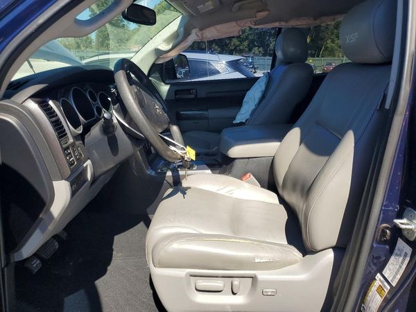 2012 TOYOTA TUNDRA SR5 — DENT
