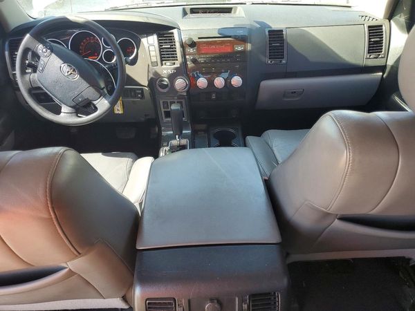 2012 TOYOTA TUNDRA SR5 — CKPT