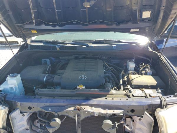 2012 TOYOTA TUNDRA SR5 — Engine bay