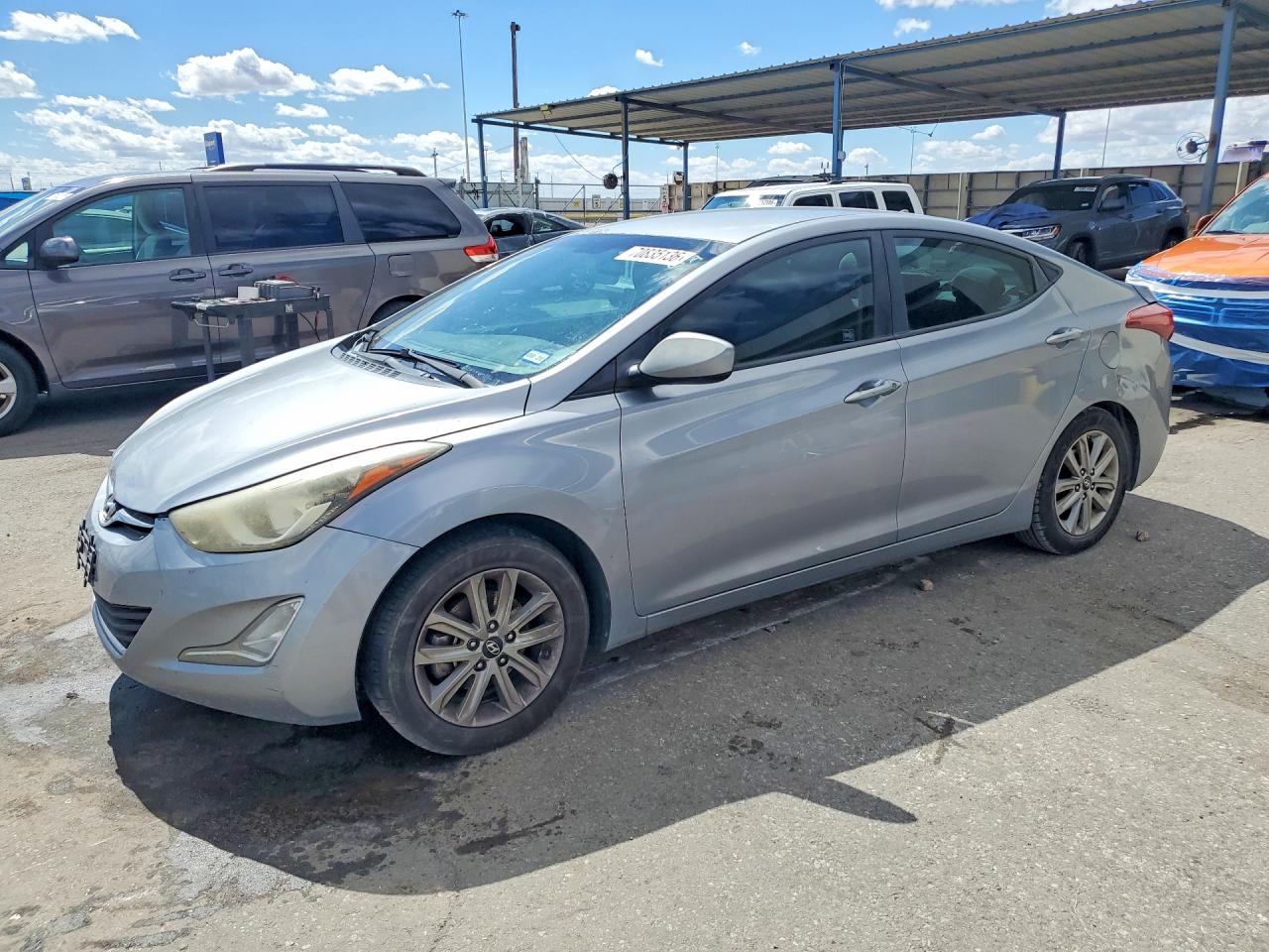 2016 HYUNDAI ELANTRA — Front 3/4