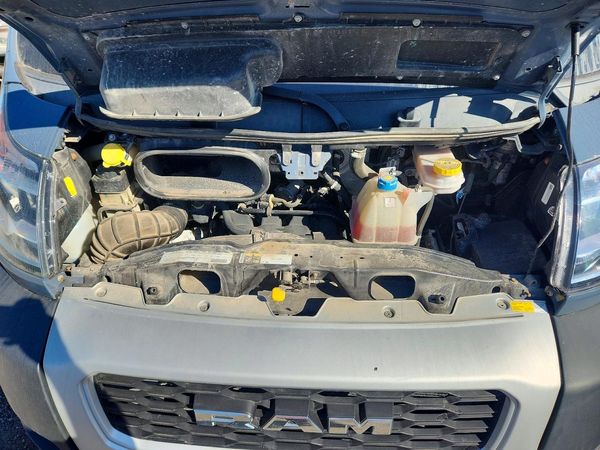 2020 RAM PROMASTER 3500 VF — Engine bay
