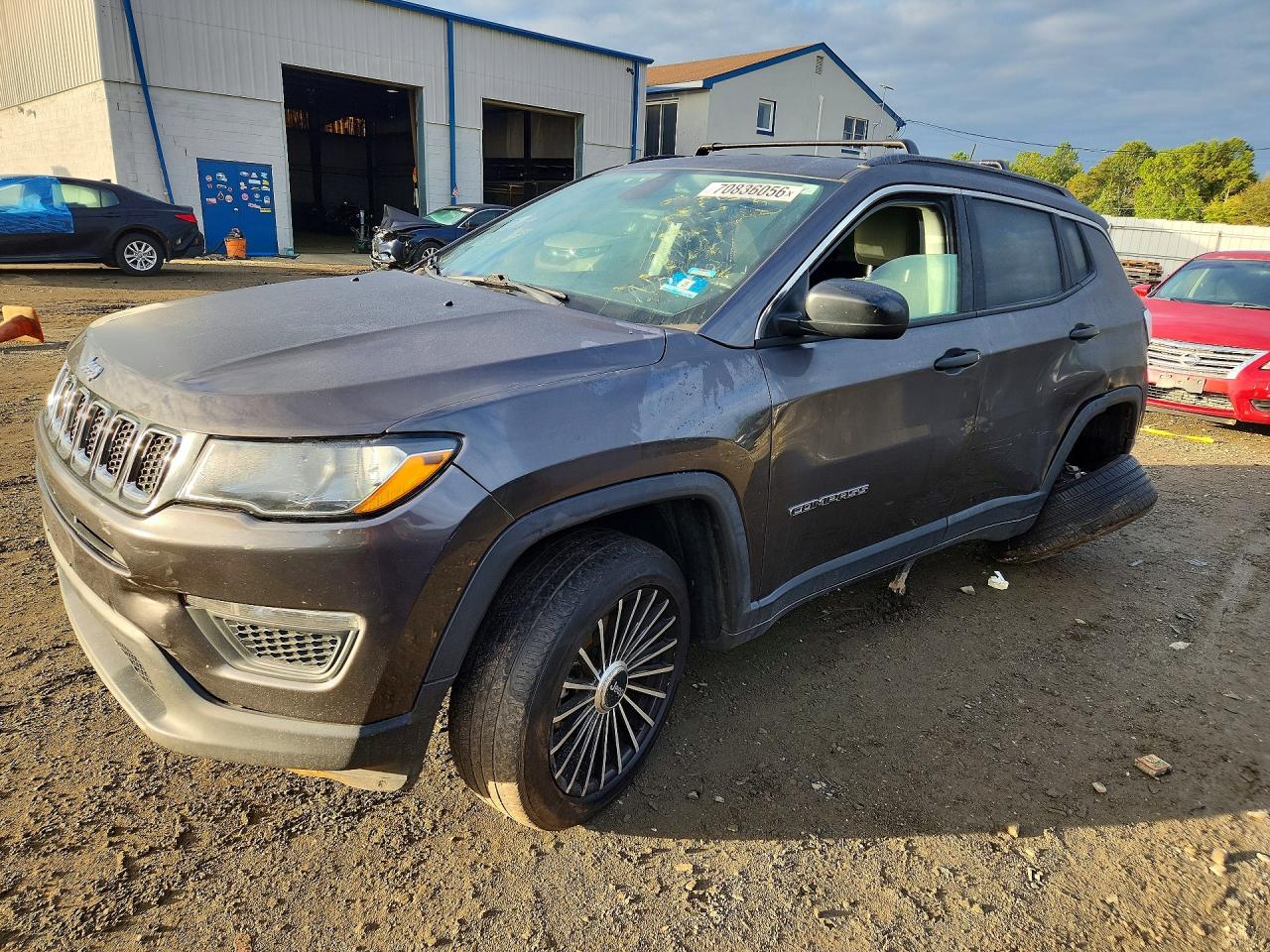 2019 JEEP COMPASS Sport — Front 3/4