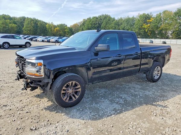 2019 CHEVROLET SILVERADO LT — Front 3/4