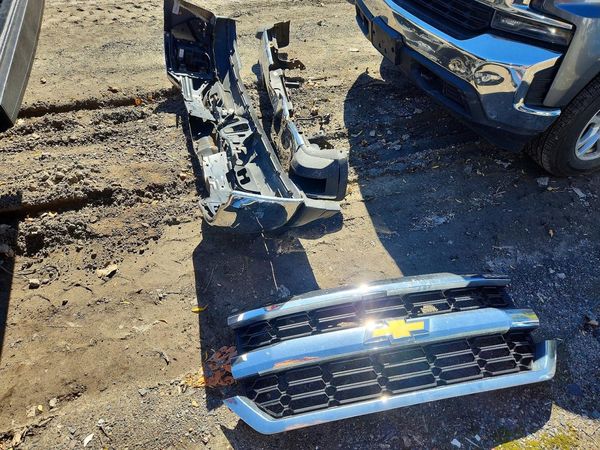 2019 CHEVROLET SILVERADO LT — LOOS