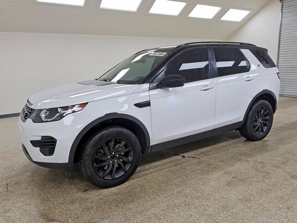 2018 LAND ROVER DISCOVERY SPORT — DSFA — Front 3/4