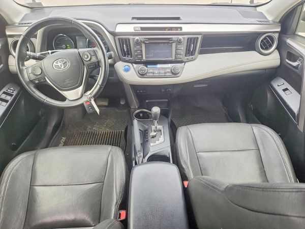 2017 TOYOTA RAV4 LE/XLE Hybrid — CKPT
