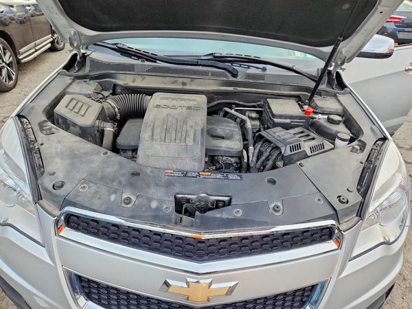 2015 CHEVROLET EQUINOX 1LT — Engine bay
