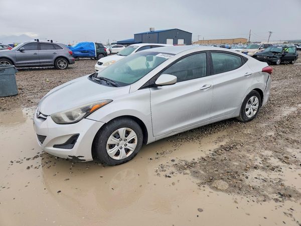2016 HYUNDAI ELANTRA — Front 3/4