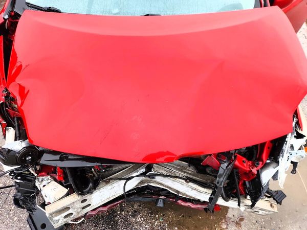 2014 TOYOTA PRIUS — Engine bay
