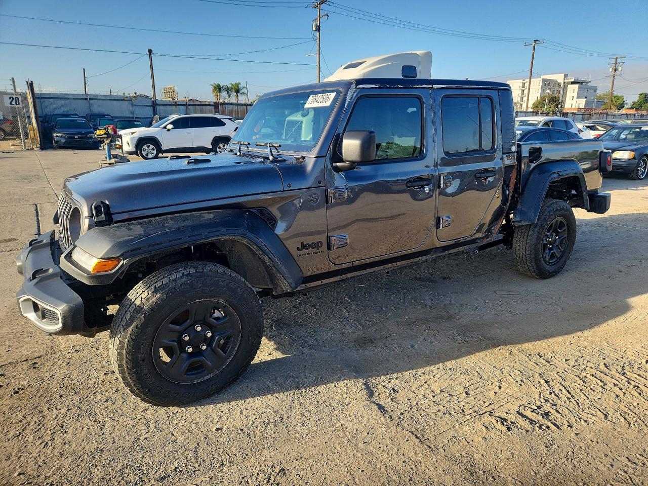 2025 JEEP GLADIATOR Sport — Front 3/4
