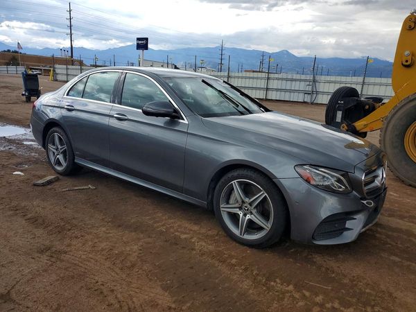 2019 MERCEDES-BENZ E-CLASS E300 — Passenger 3/4