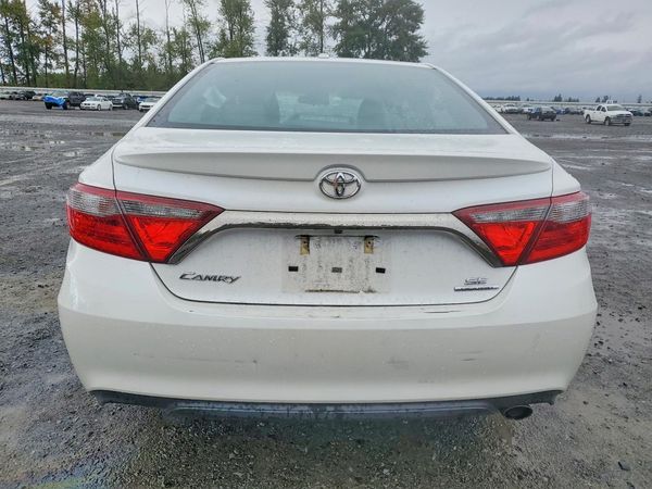 2016 TOYOTA CAMRY — DIRR